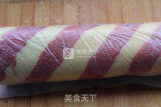 彩色条纹蛋糕卷的做法步骤：18