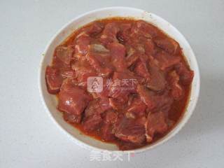 芝麻牙签牛肉的做法步骤：3