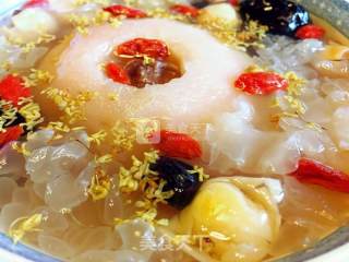 莲子银耳炖雪梨的做法步骤：10