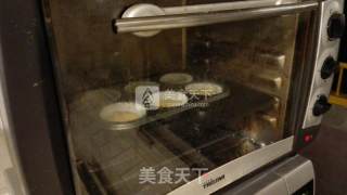 初次实验cupcake基础款（ah网上基础教程版）的做法步骤：1