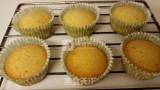 初次实验cupcake基础款（ah网上基础教程版）的做法步骤：2