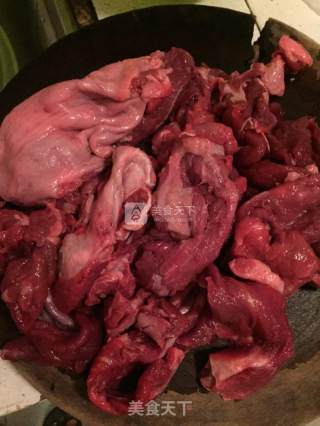 啫喱牛腩粿！的做法步骤：1