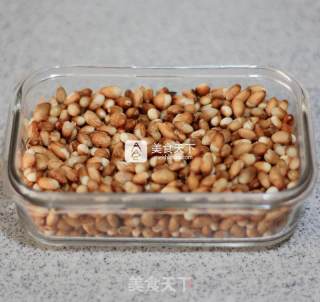 有料的拉丝面包---松子酸奶包的做法步骤：1