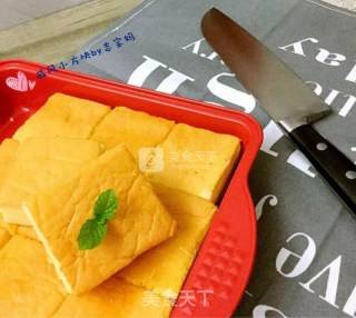 简单易做的戚风小方块儿的做法步骤：13