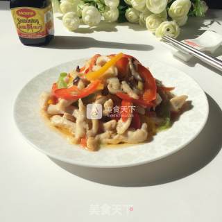 五彩炒鸡丝的做法步骤：12