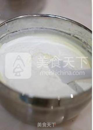 基础海绵蛋糕的做法步骤：2