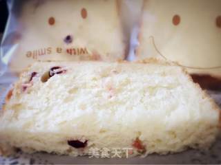 蔓越莓鲜奶吐司~面包机＋烤箱简单综合法的做法步骤：19