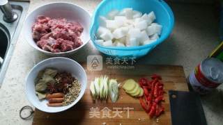 萝卜炖牛肉的做法步骤：3