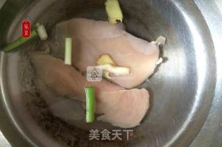『家夏』快手菜 简易版凉拌鸡丝 好吃易做零失败的做法步骤：1