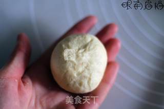 牛奶豆沙面包的做法步骤：4