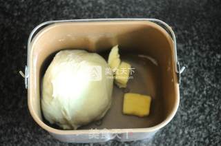 充满春天气息的早餐——彩色斑纹吐司的做法步骤：2