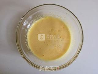 长颈鹿纹蛋糕卷的做法步骤：3