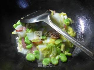 腊肉蚕豆炒娃娃菜的做法步骤：5
