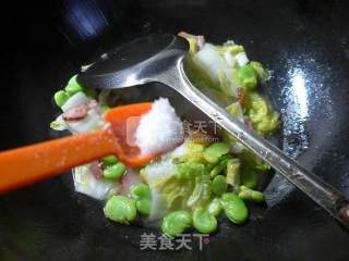 腊肉蚕豆炒娃娃菜的做法步骤：7