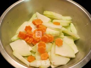 双瓜沙拉的做法步骤：3