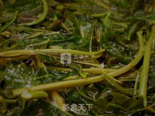 香椿炒饭的做法步骤：2