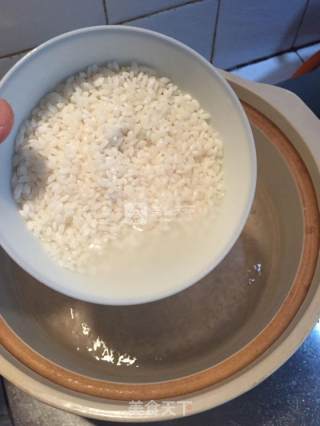 海鲜砂锅粥--虾的做法步骤：2
