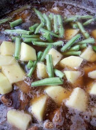排骨炖土豆豆角的做法步骤：7
