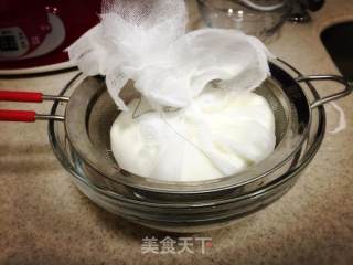 手工希腊酸奶的做法步骤：1