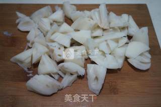 腔骨莲藕汤的做法步骤：4