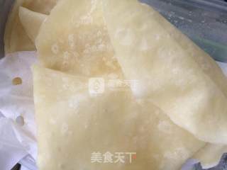 春卷春饼卷酱肘子的做法步骤：6