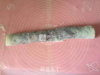 椰香糯米卷的做法步骤：4