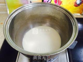 焦糖太妃纸杯蛋糕的做法步骤：4
