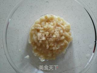 香蕉鸡蛋煎饼的做法步骤：2