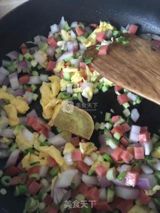 紫菜卷饭的做法步骤：4