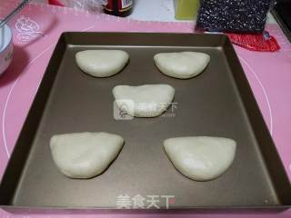 蜜豆花型面包的做法步骤：12