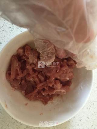 鱼香肉丝的做法步骤：2