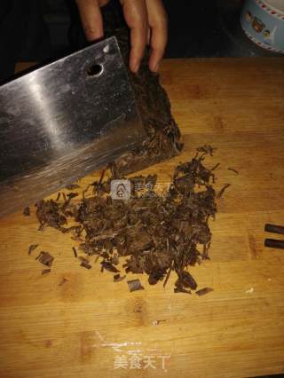 梅菜土豆扣肉的做法步骤：1