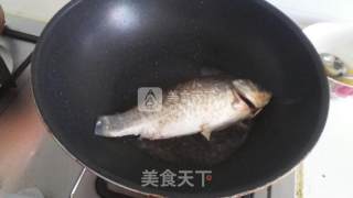 麻辣鲫鱼土豆片的做法步骤：4