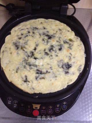 紫菜鸡蛋饼的做法步骤：2