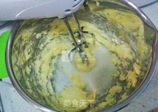 丹麦黄油奶香曲奇饼干（超好挤酥脆配方）的做法步骤：6