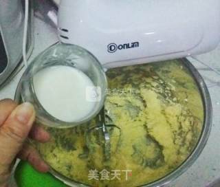 丹麦黄油奶香曲奇饼干（超好挤酥脆配方）的做法步骤：8