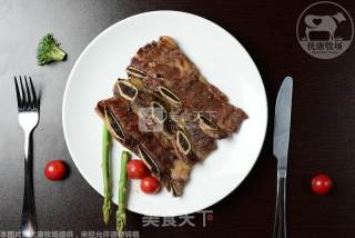 鲜美诱人|独具另类魅力的一代“网红”牛仔骨的做法步骤：4