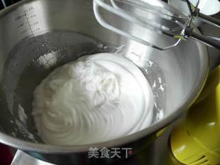 红丝绒蛋糕卷的做法步骤：6