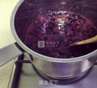 蓝莓酱的做法步骤：3