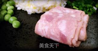 鲜虾培根炒饭的做法步骤：2