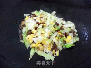 美味家常牛肉炒饭的做法步骤：4