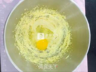 杏仁马芬的做法步骤：2