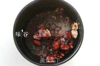 红枣补血养颜粥的做法步骤：4