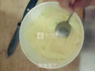 微波炉版芝士焗土豆的做法步骤：4