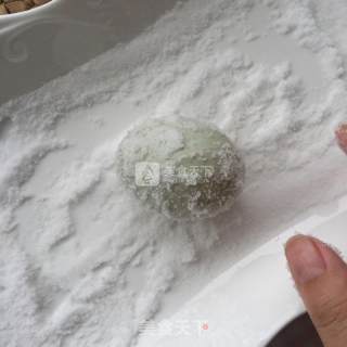 出油咸鸭蛋的做法步骤：5