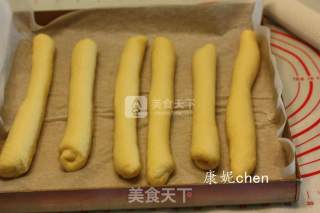 香葱芝士面包条的做法步骤：4