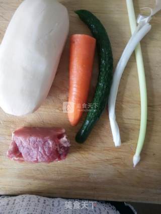 炒藕片的做法步骤：1
