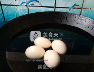 蛋黄泥#婴儿4月-6月食谱#的做法步骤：1
