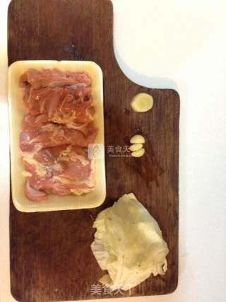 塔塔醬炸雞塊的做法步骤：1