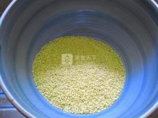 即食蒸玉米碎Couscous的做法步骤：1